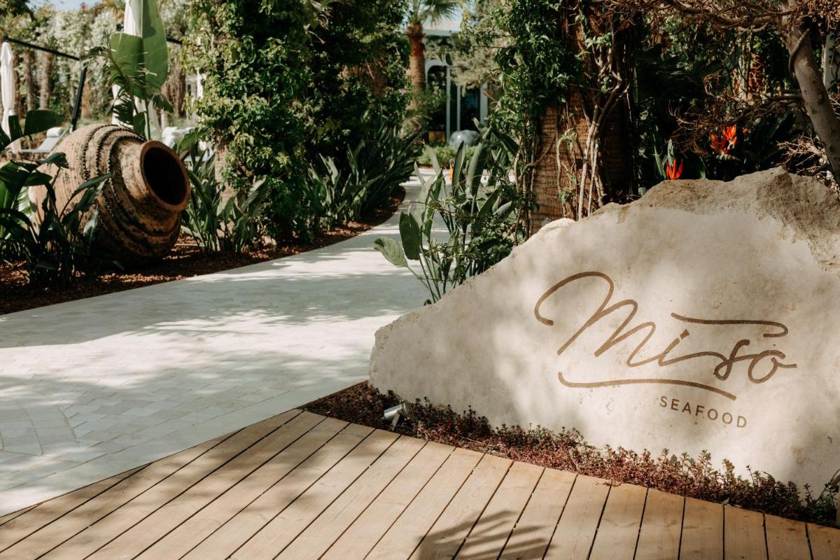 Biblos Beach Resort Alaçatı