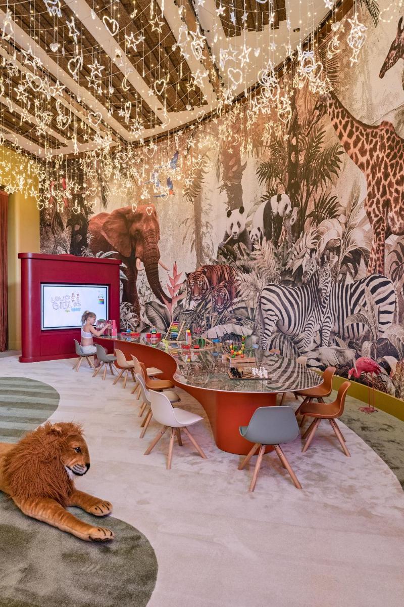 Biblos Beach Resort Alaçatı