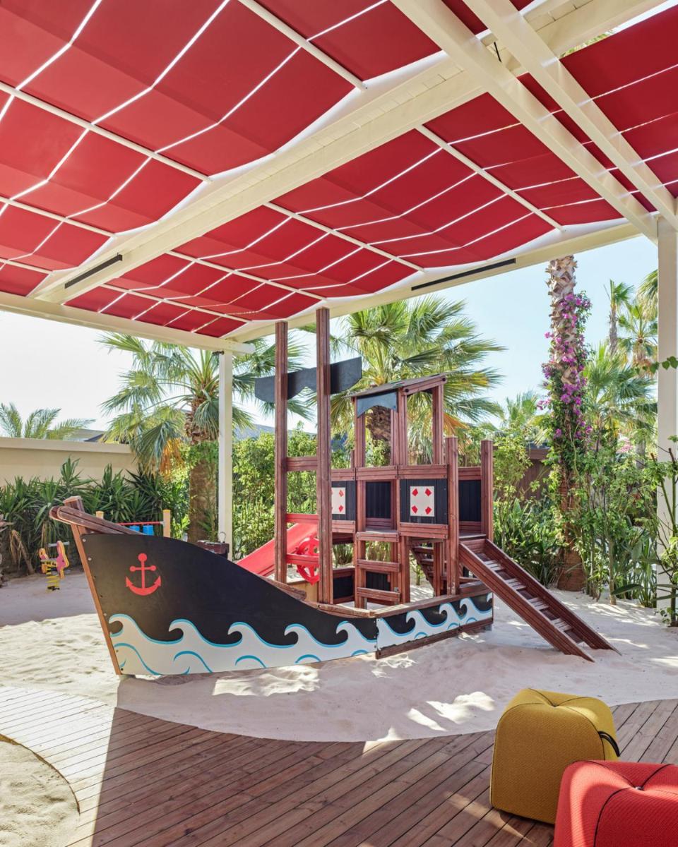 Biblos Beach Resort Alaçatı