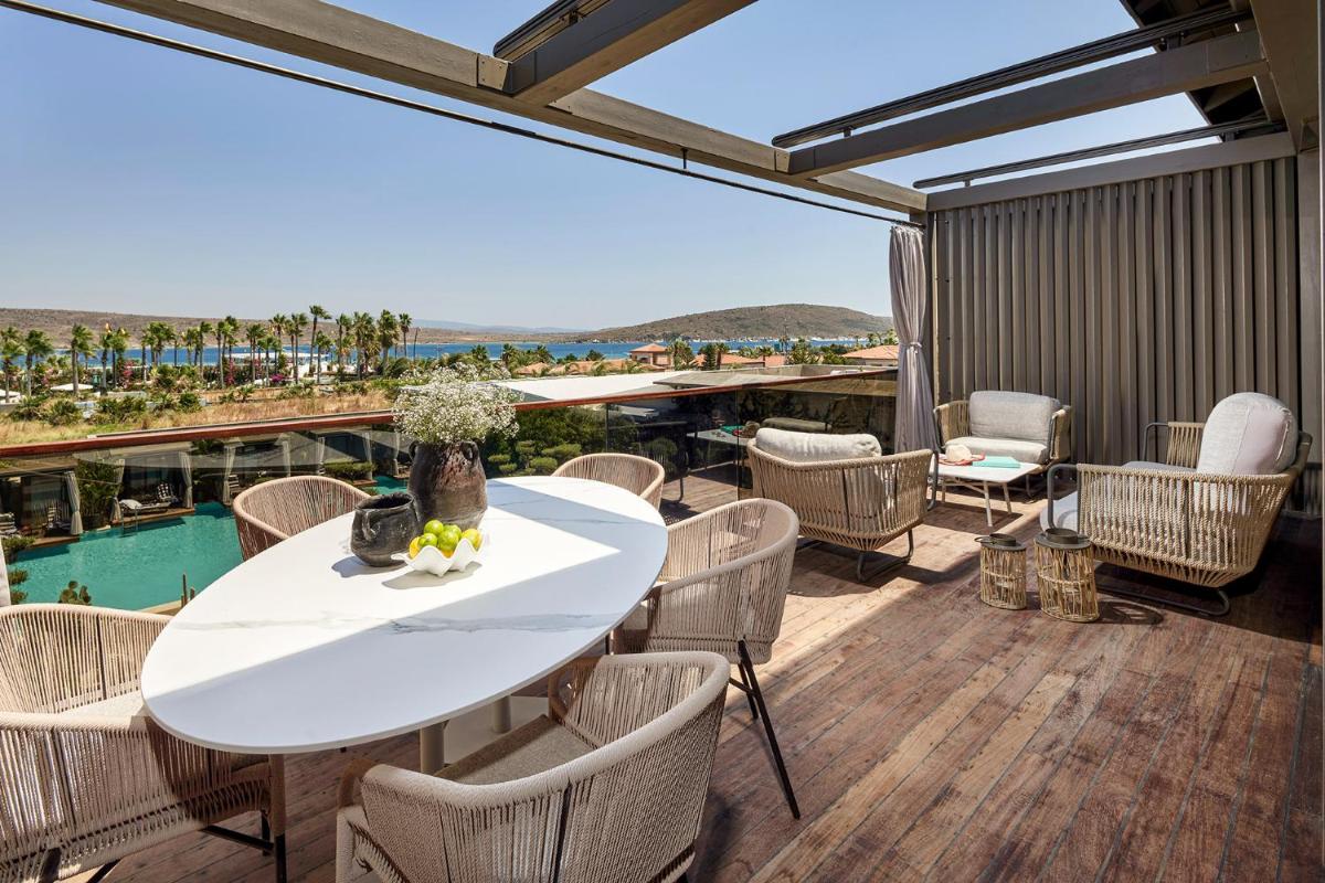 Biblos Beach Resort Alaçatı