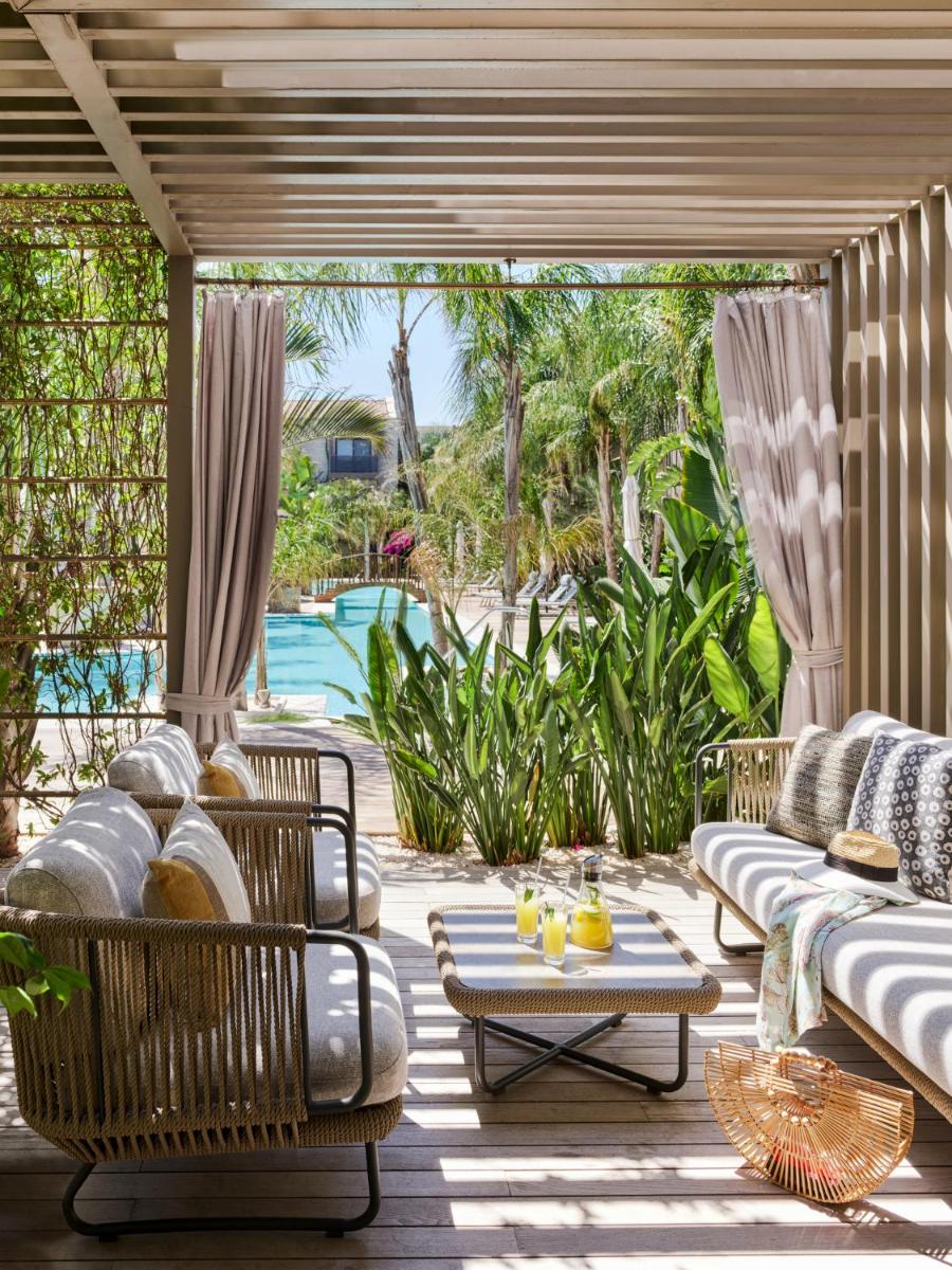 Biblos Beach Resort Alaçatı