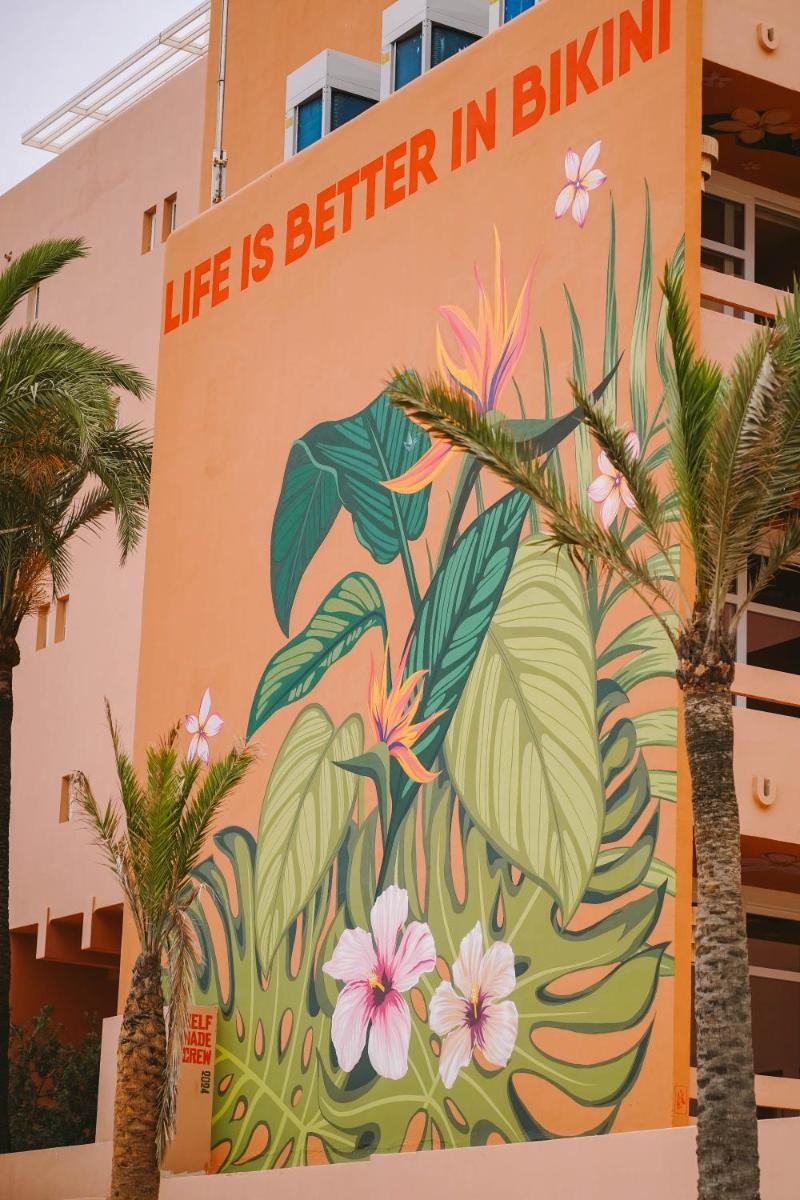 Bikini Island & Mountain Hotel Es Trenc -Adults only-