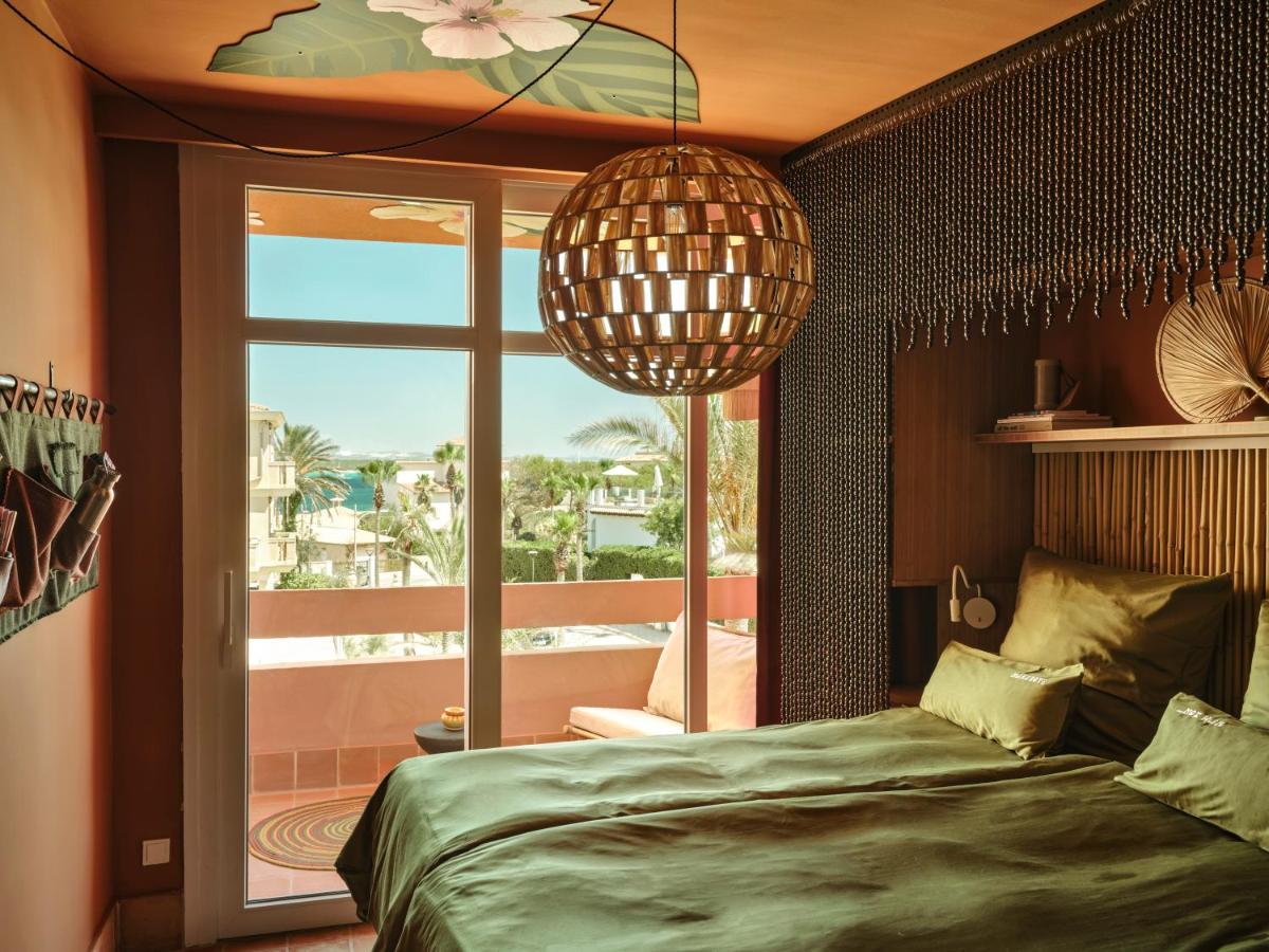 Bikini Island & Mountain Hotel Es Trenc -Adults only-