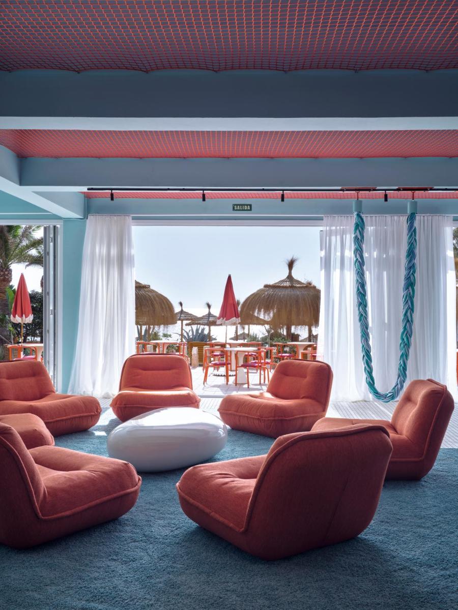 Bikini Island & Mountain Hotel Es Trenc -Adults only-