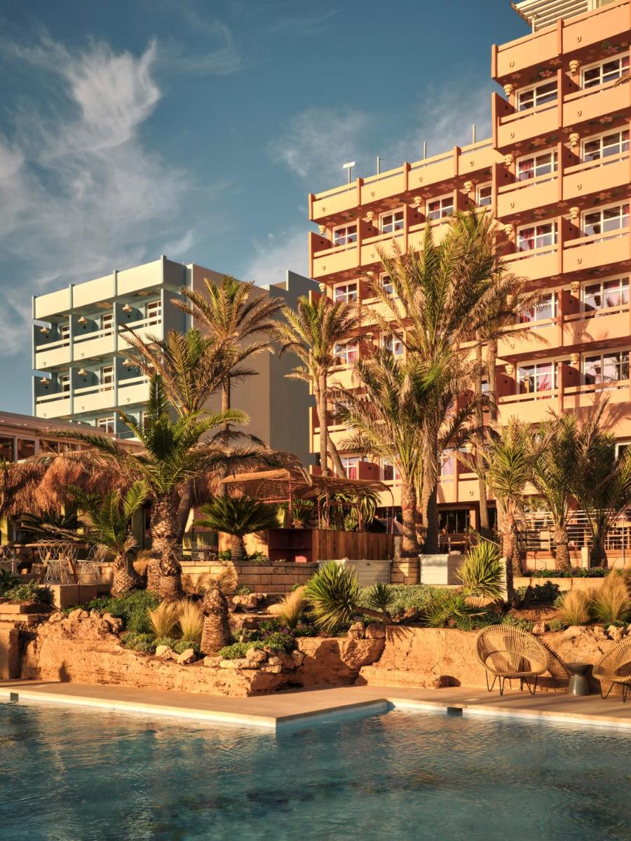 Bikini Island & Mountain Hotel Es Trenc -Adults only-