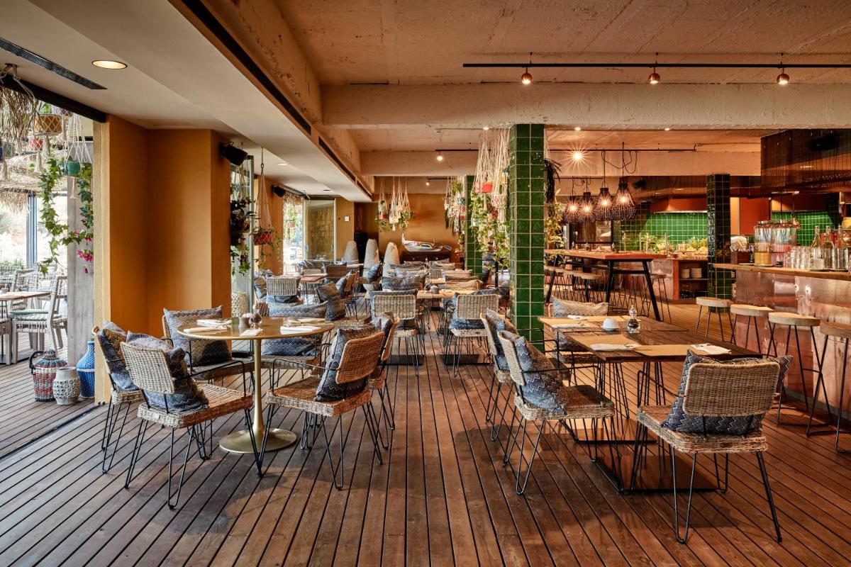 Bikini Island & Mountain Port de Soller 