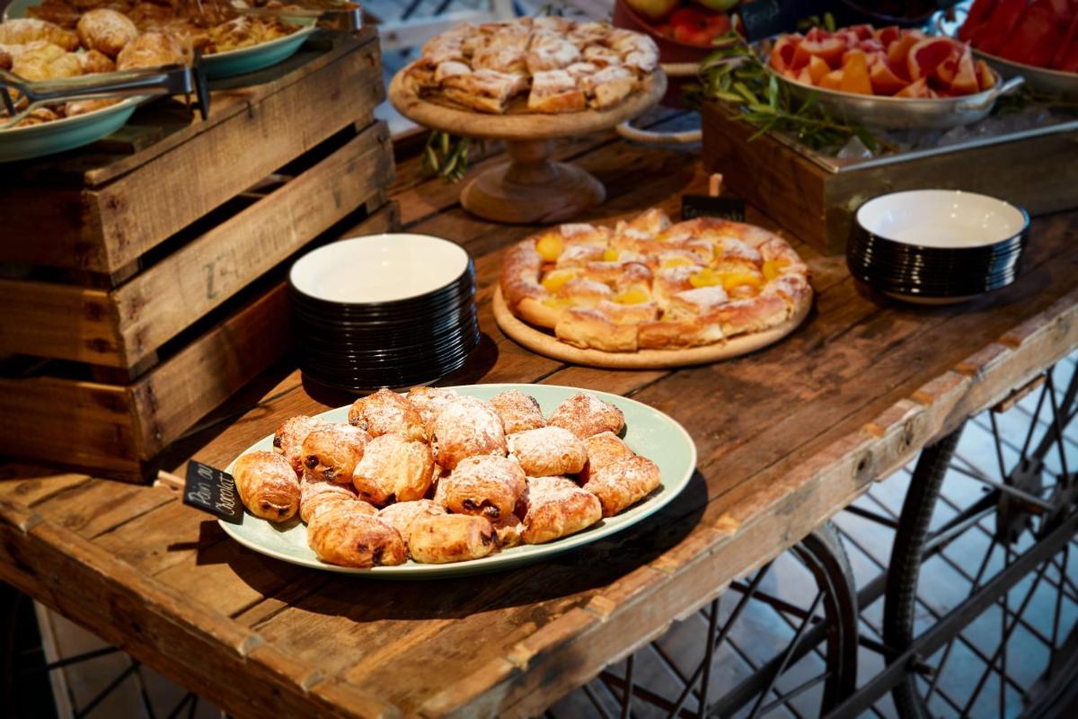 Bikini Island & Mountain Port de Soller 