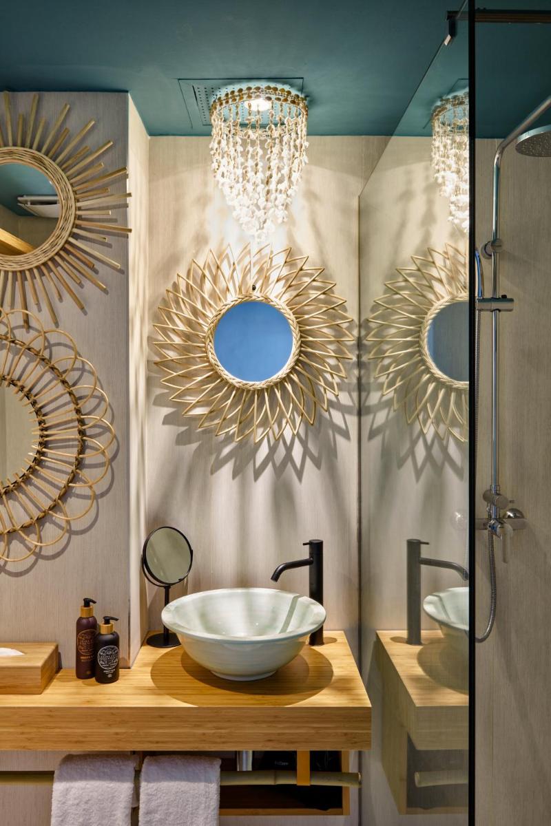 Bikini Island & Mountain Port de Soller 