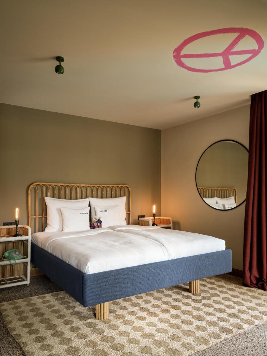 Bikini Island & Mountain Port de Soller 