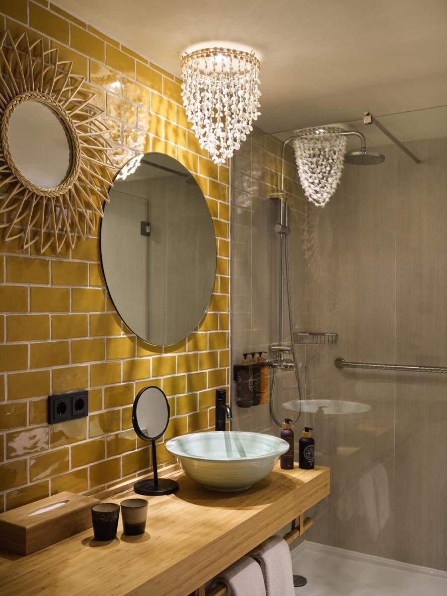 Bikini Island & Mountain Port de Soller 