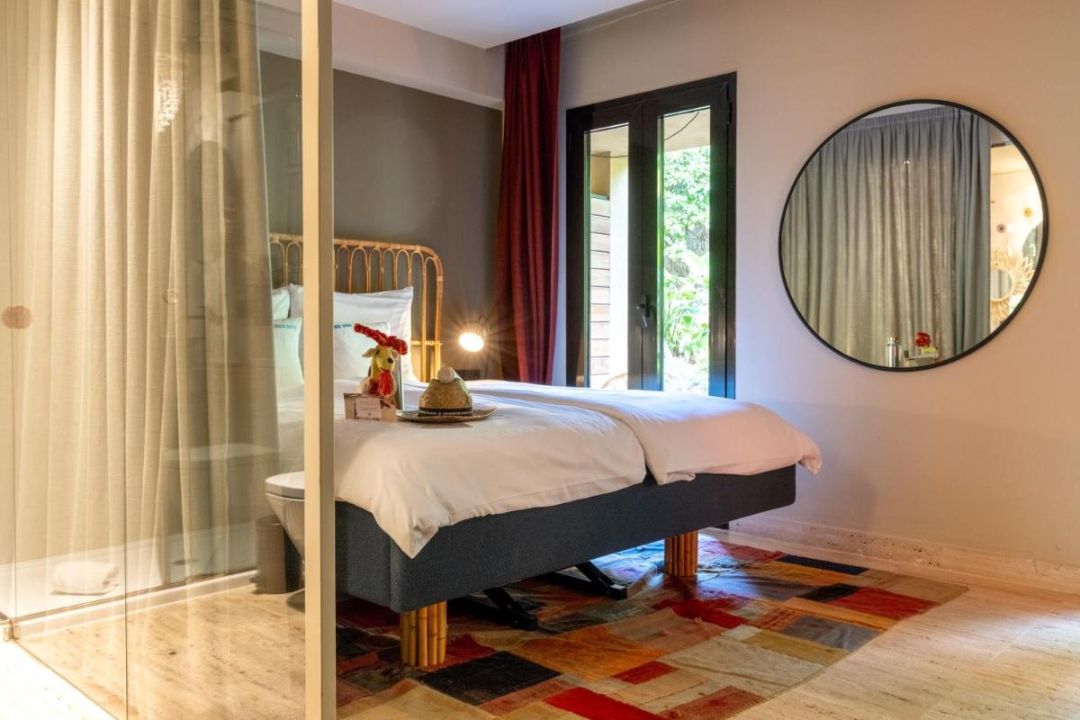 Bikini Island & Mountain Port de Soller 