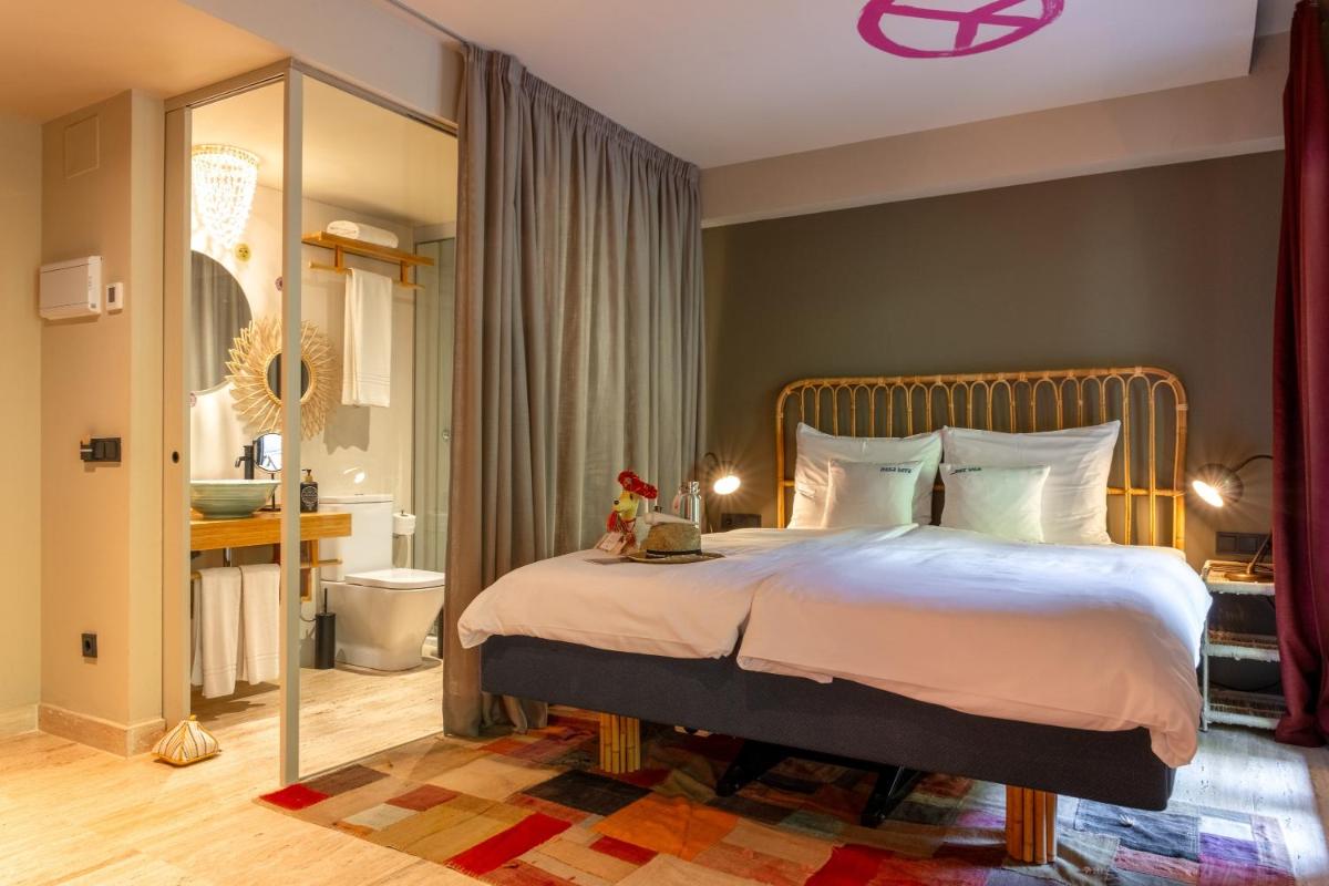 Bikini Island & Mountain Port de Soller 