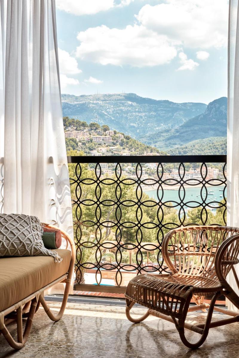 Bikini Island & Mountain Port de Soller Hotel 