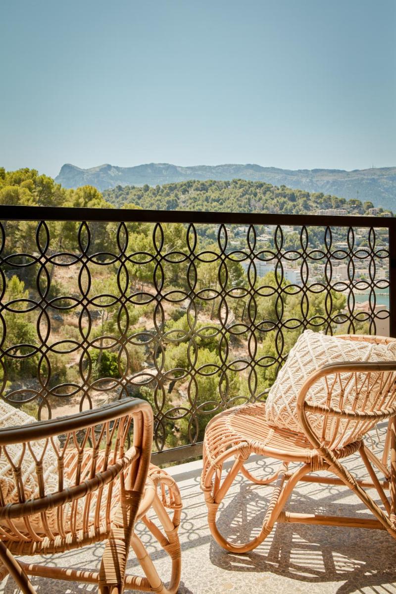 Bikini Island & Mountain Port de Soller Hotel 