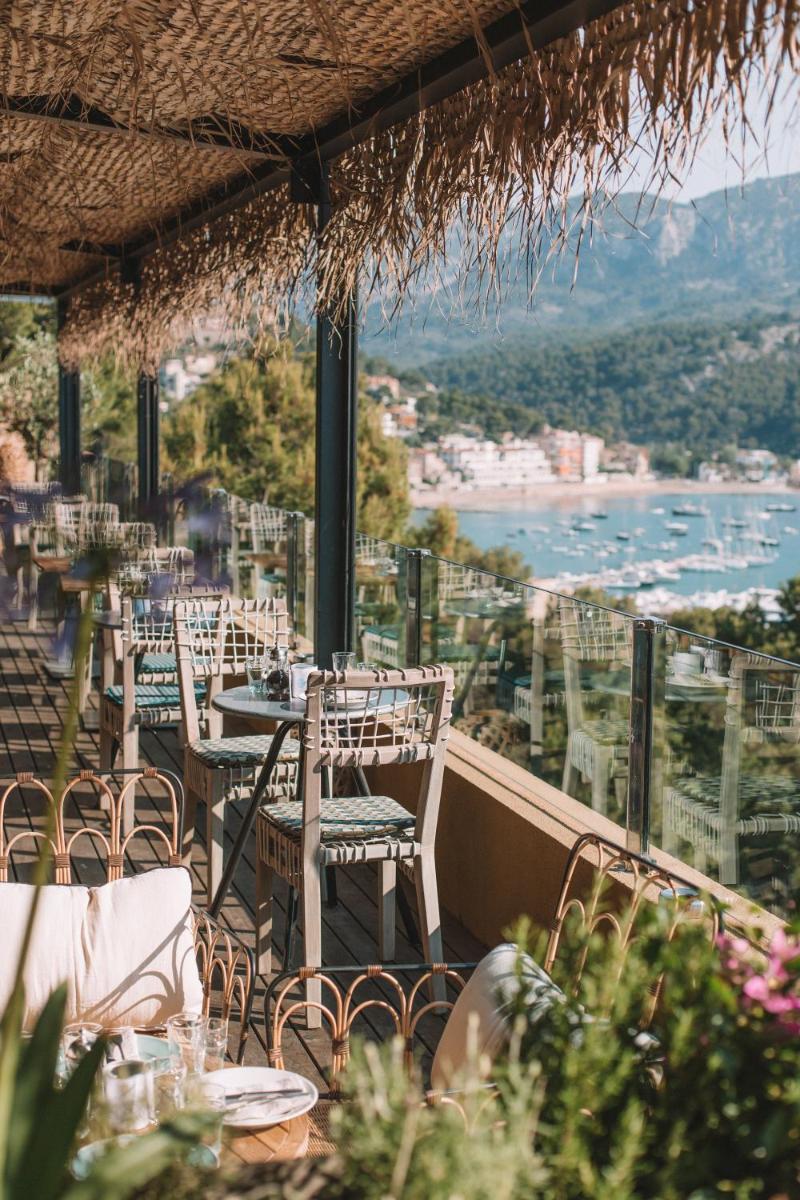 Bikini Island & Mountain Port de Soller Hotel 