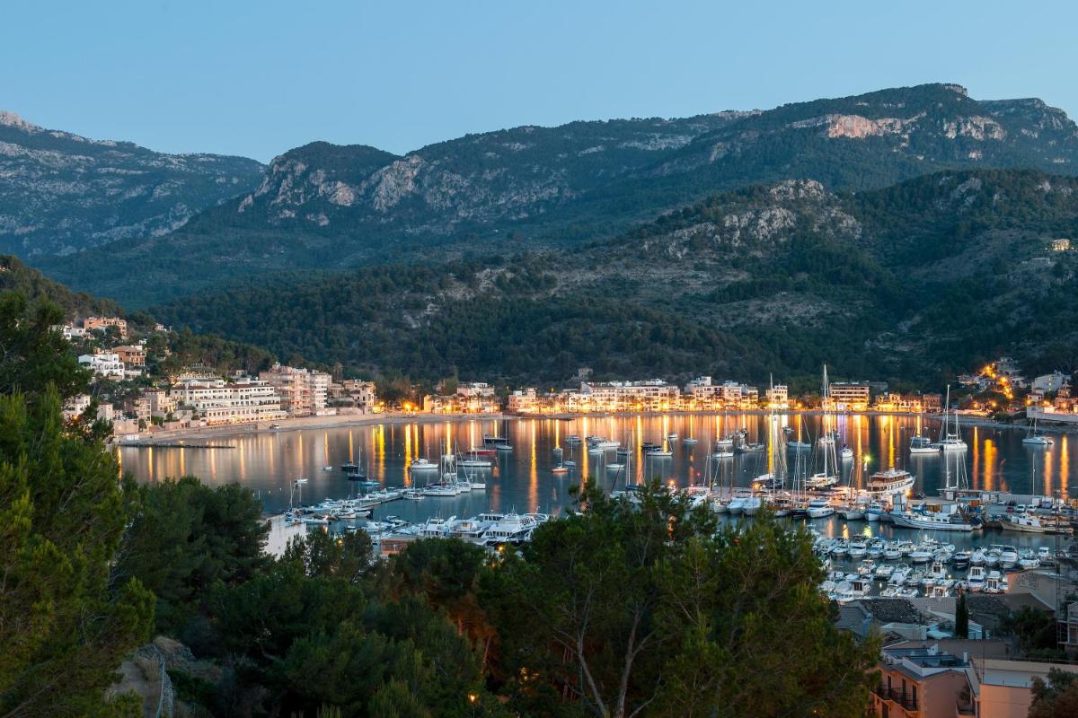 Bikini Island & Mountain Port de Soller Hotel 