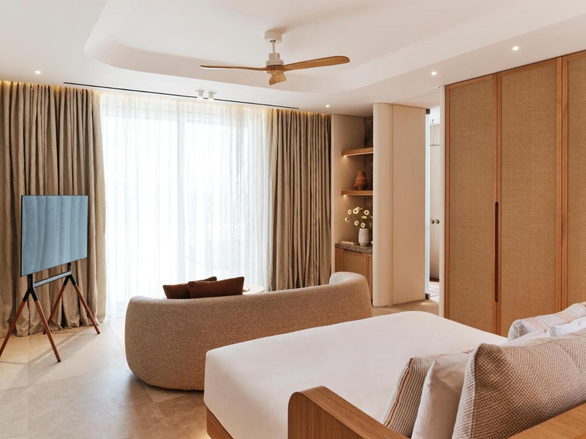 The Coast Bill&Coo-The Leading Hotels of the World