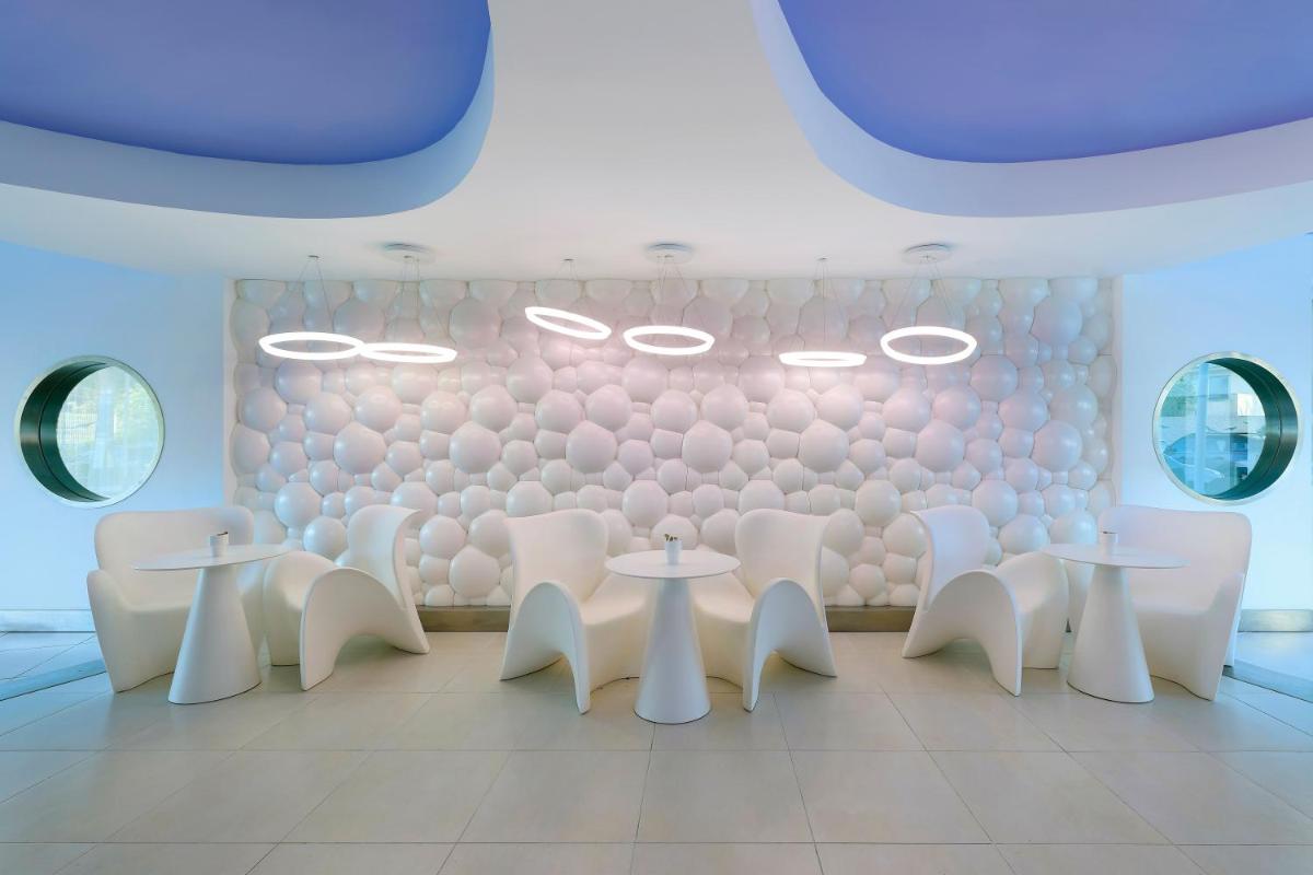 Blanco Hotel Formentera