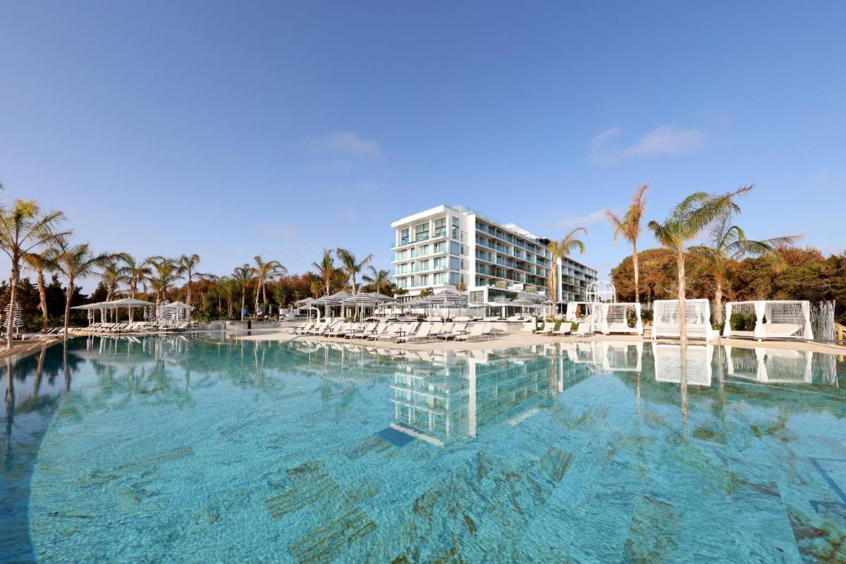 BLESS Ibiza Cala Nova - The Leading Hotels of the World