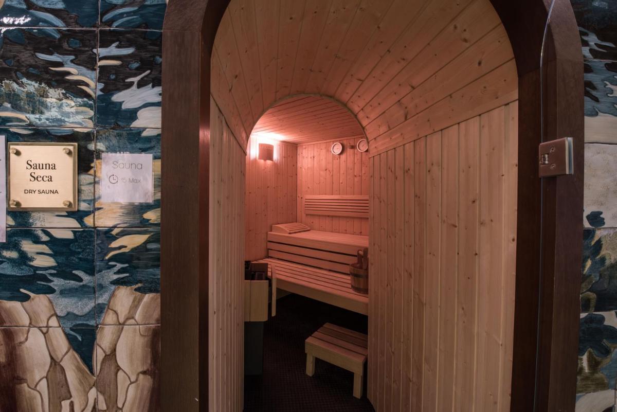 BLESS Madrid - The Leading Hotels of the World