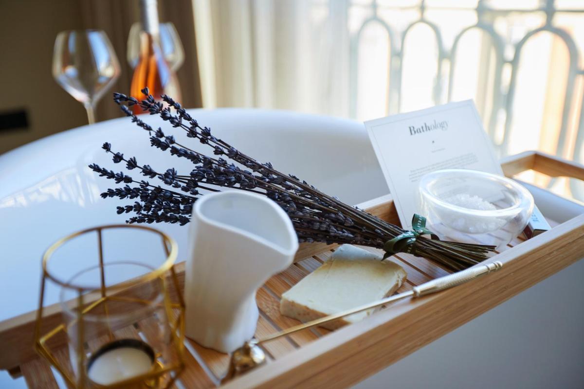 BLESS Madrid - The Leading Hotels of the World