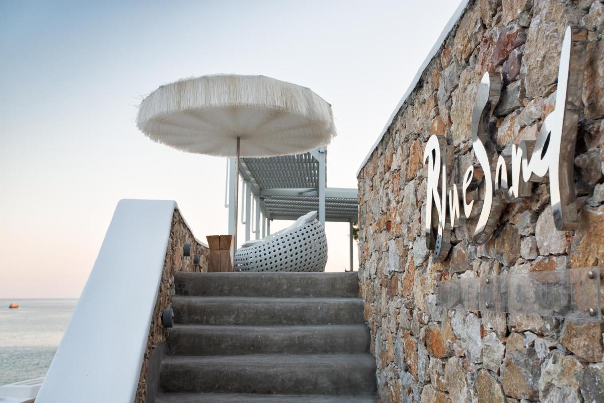 Blue Sand Boutique Hotel & Suites