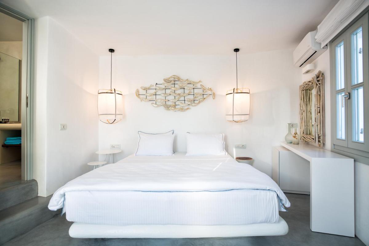 Blue Sand Boutique Hotel & Suites