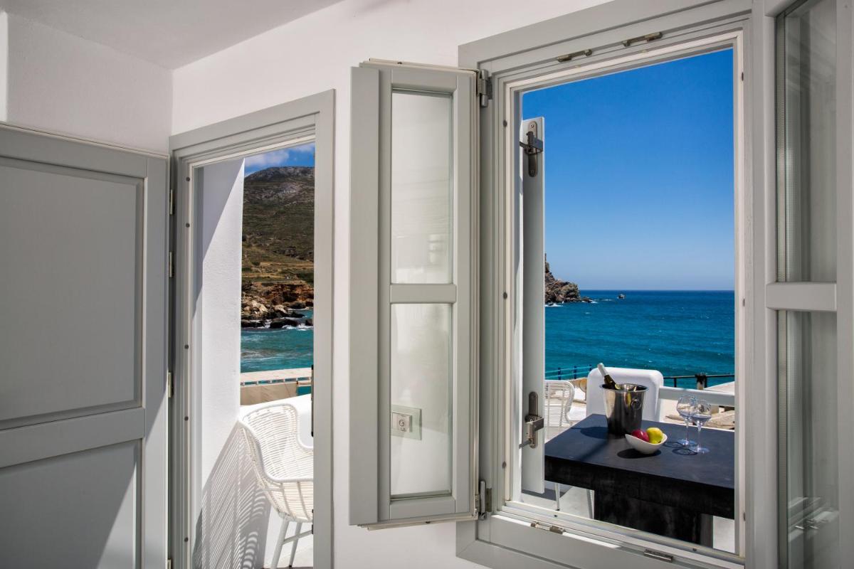 Blue Sand Boutique Hotel & Suites