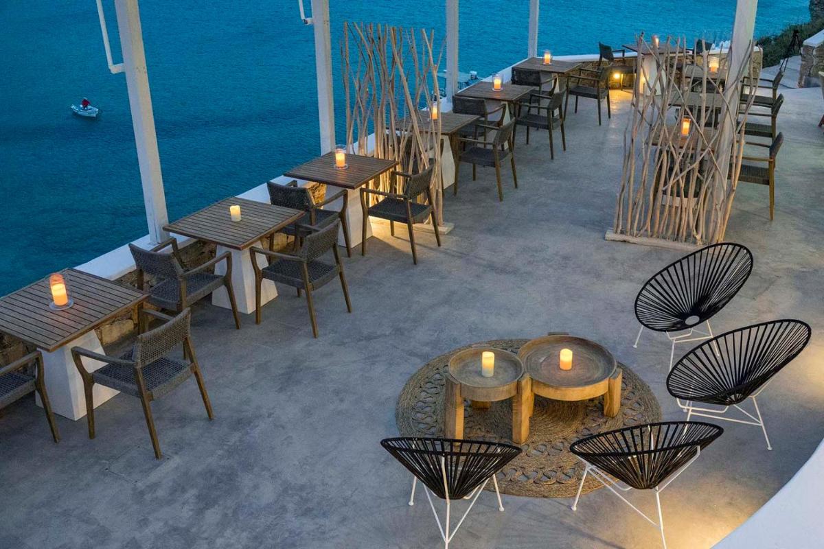 Blue Sand Boutique Hotel & Suites