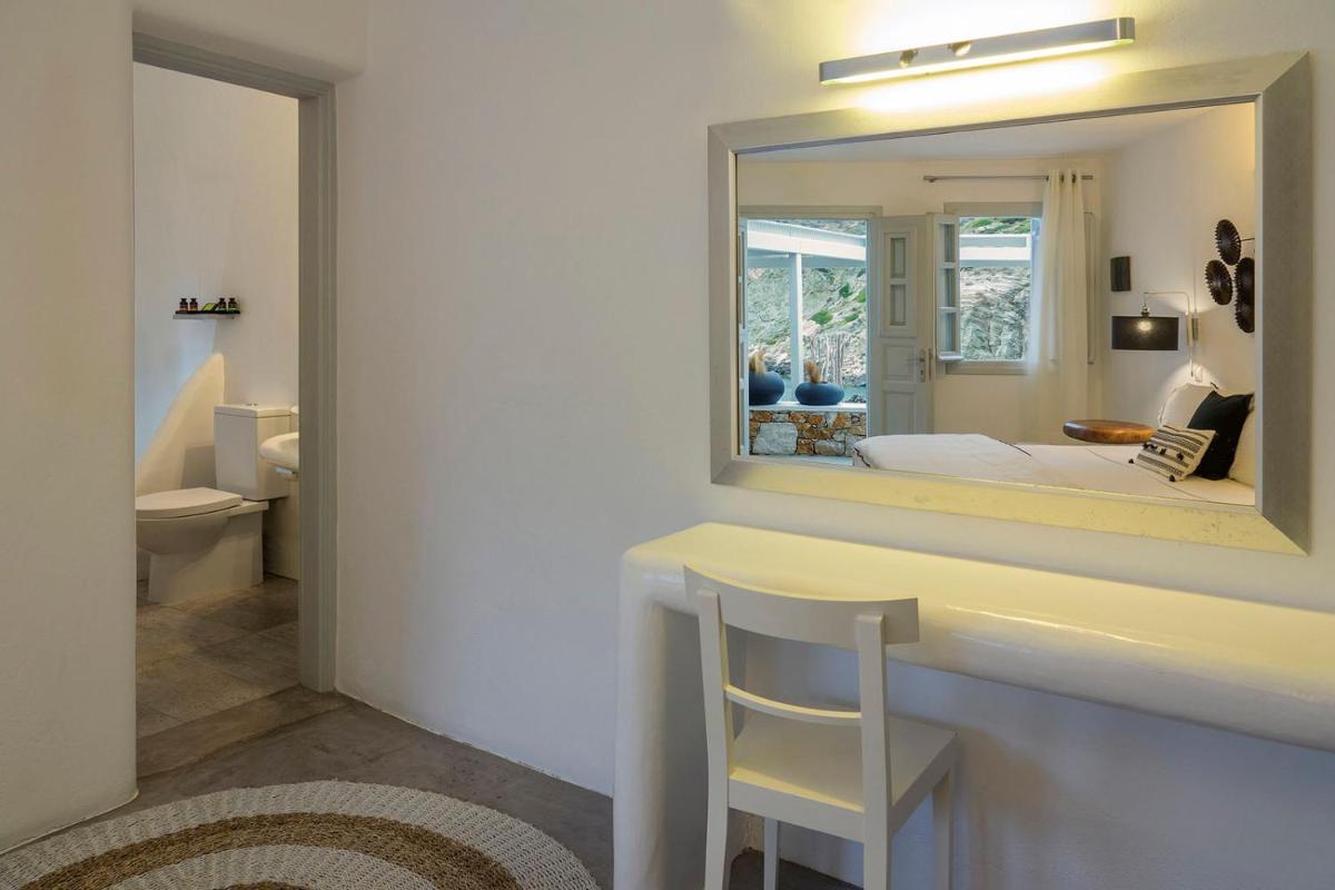 Blue Sand Boutique Hotel & Suites