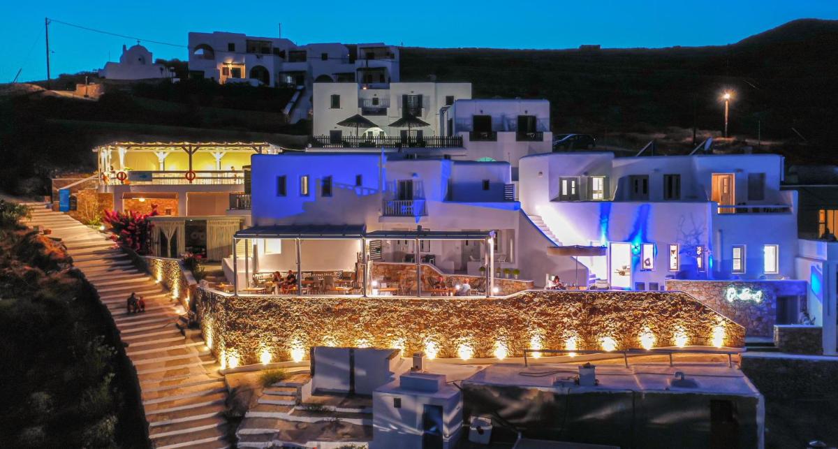 Blue Sand Boutique Hotel & Suites
