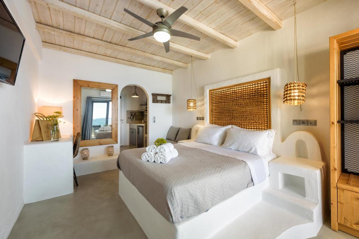 Blue Waves Suites & Apartments - To Kyma