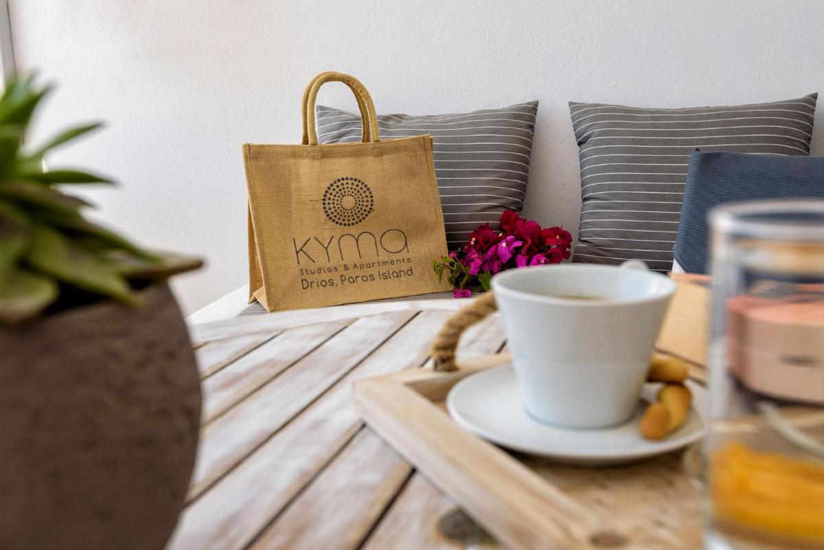 Blue Waves Suites & Apartments - To Kyma