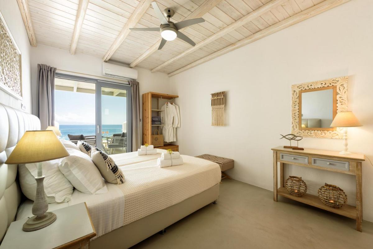 Blue Waves Suites & Apartments - To Kyma