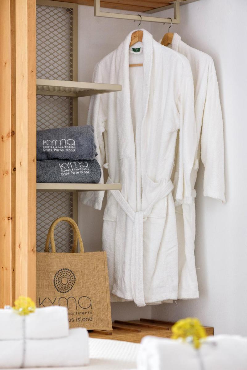 Blue Waves Suites & Apartments - To Kyma