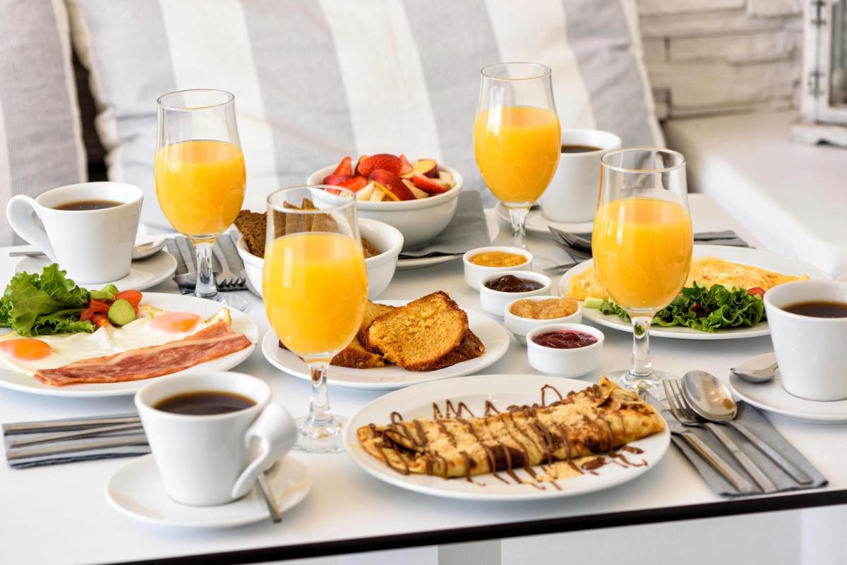 Blue Waves Suites & Apartments - To Kyma