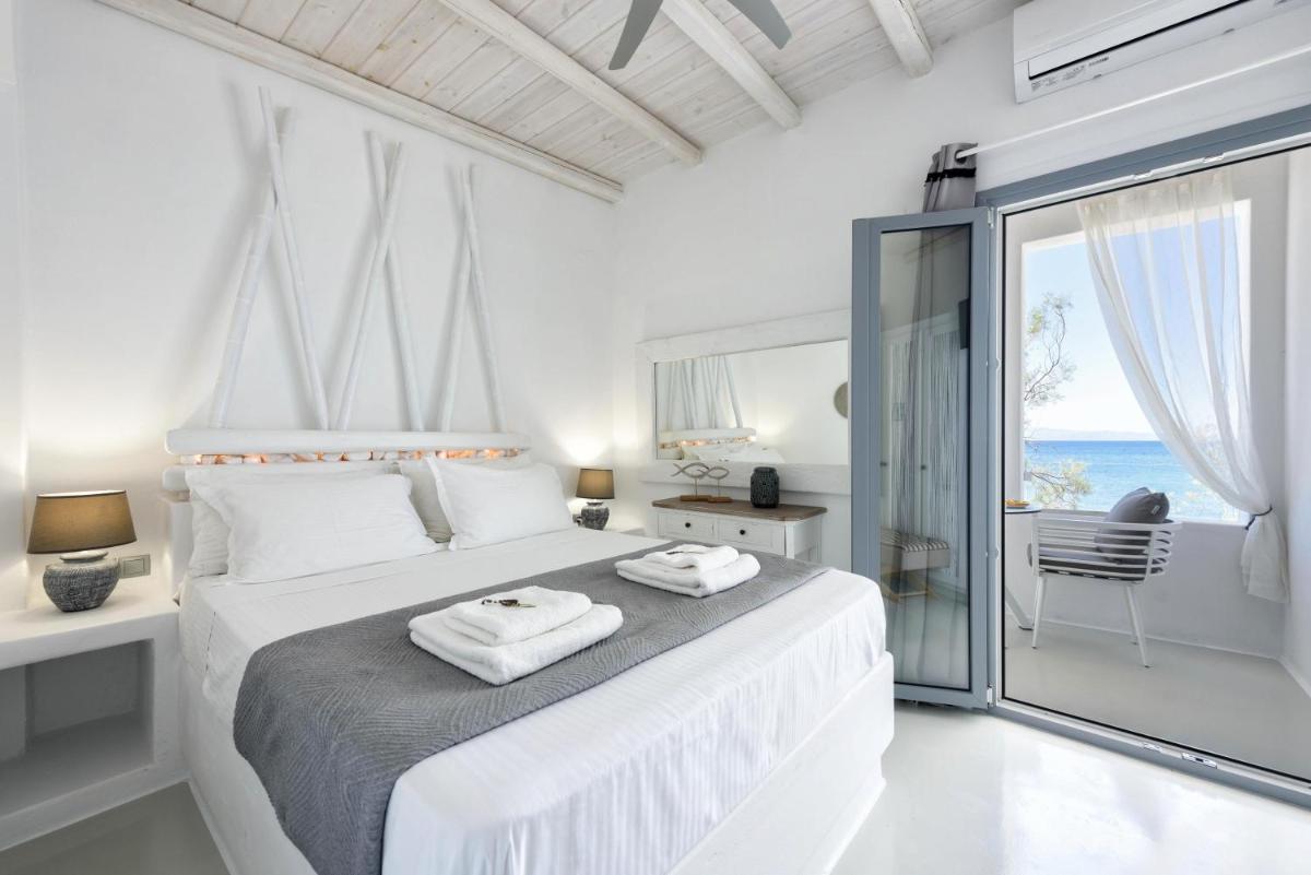 Blue Waves Suites & Apartments - To Kyma