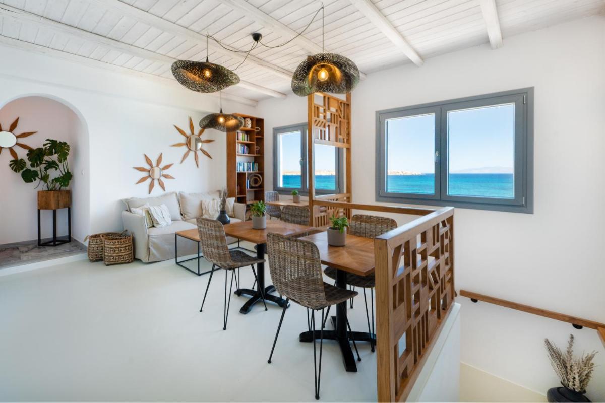 Blue Waves Suites & Apartments - To Kyma