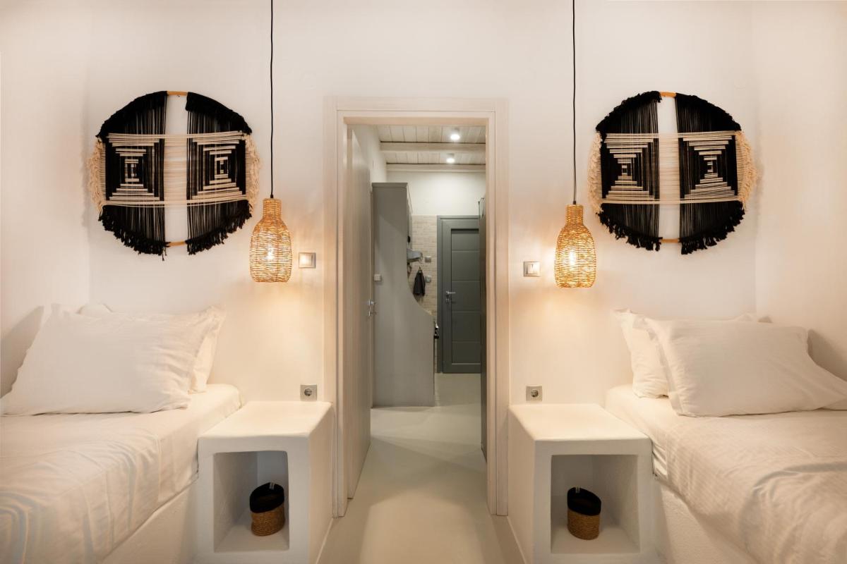 Blue Waves Suites & Apartments - To Kyma