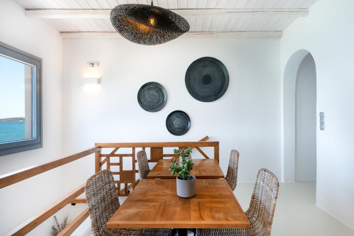 Blue Waves Suites & Apartments - To Kyma