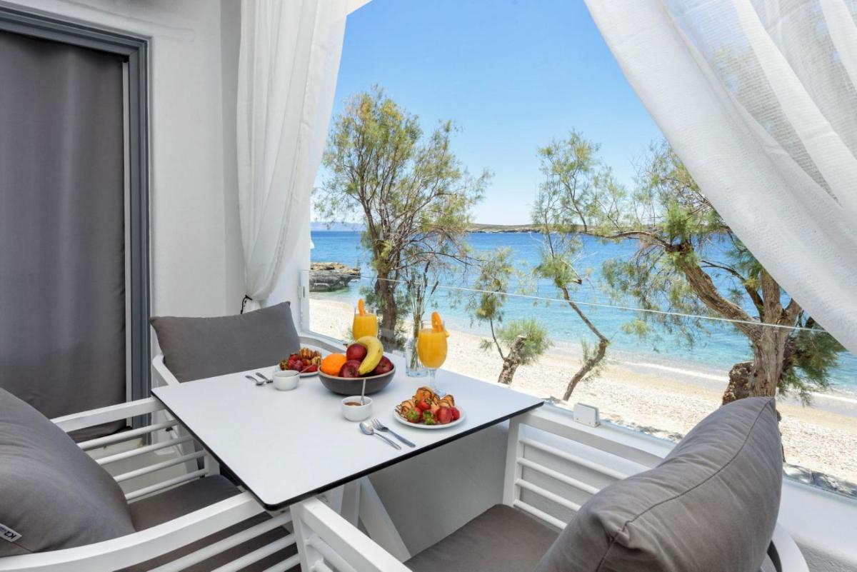 Blue Waves Suites & Apartments - To Kyma