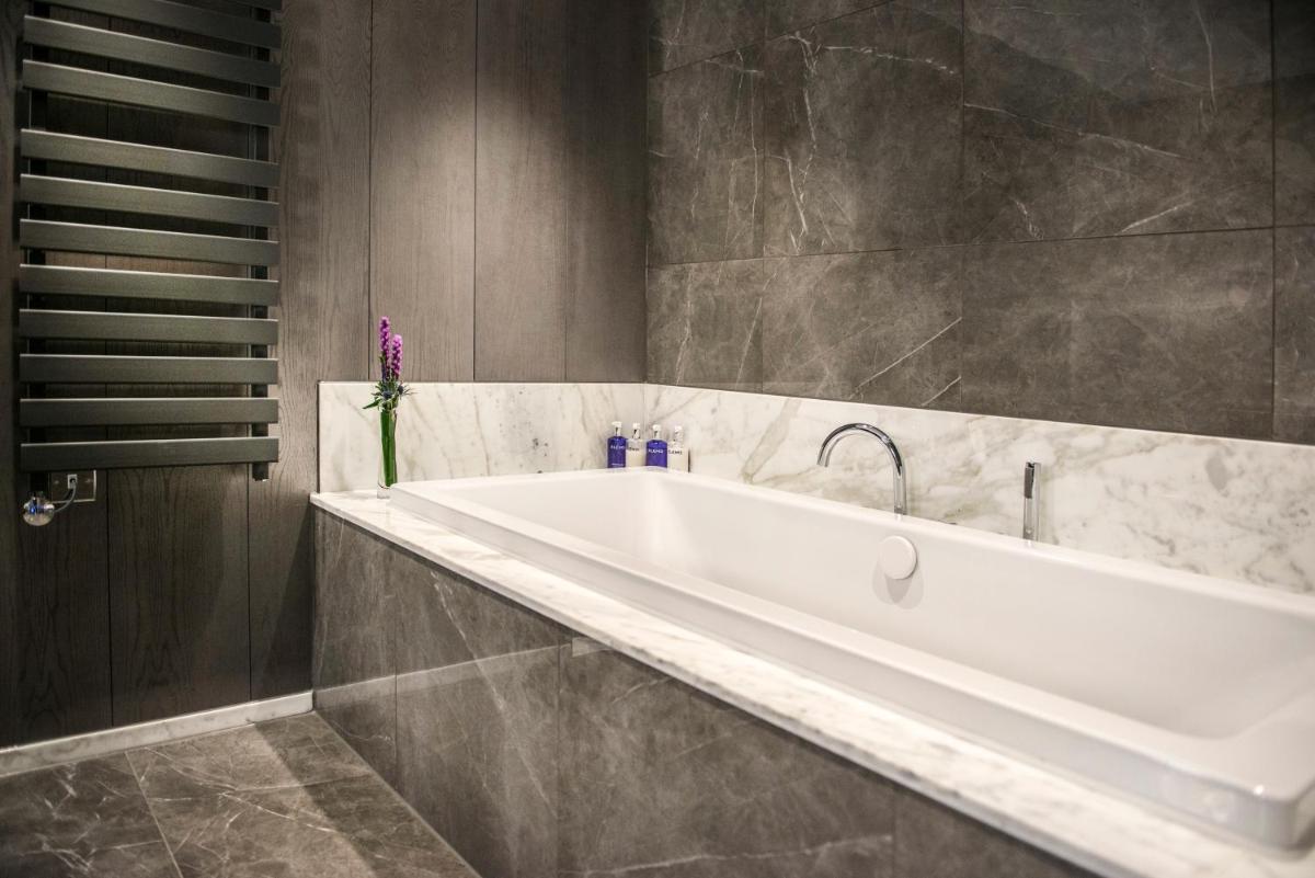 Kimpton Blythswood Square Hotel & Spa by IHG