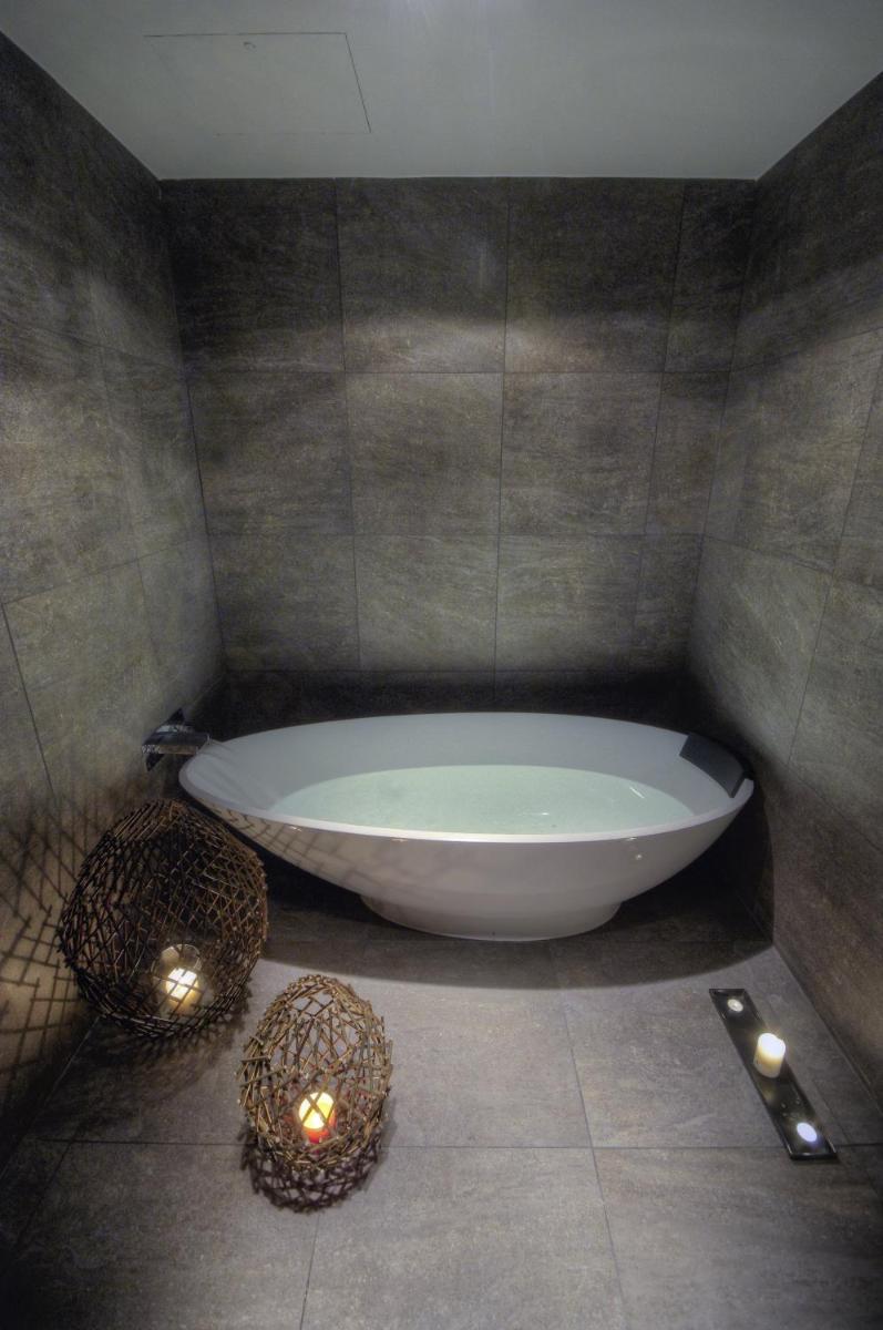 Kimpton Blythswood Square Hotel & Spa by IHG
