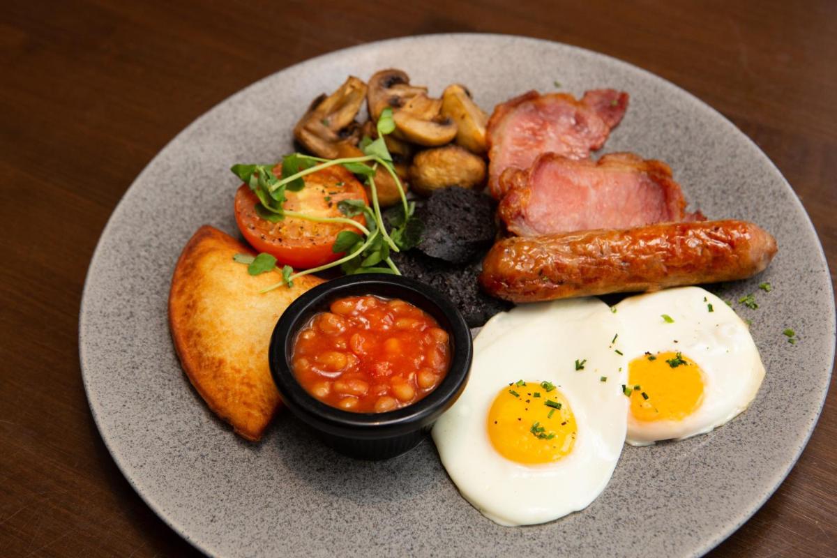 Boat Country Inn and Restaurant