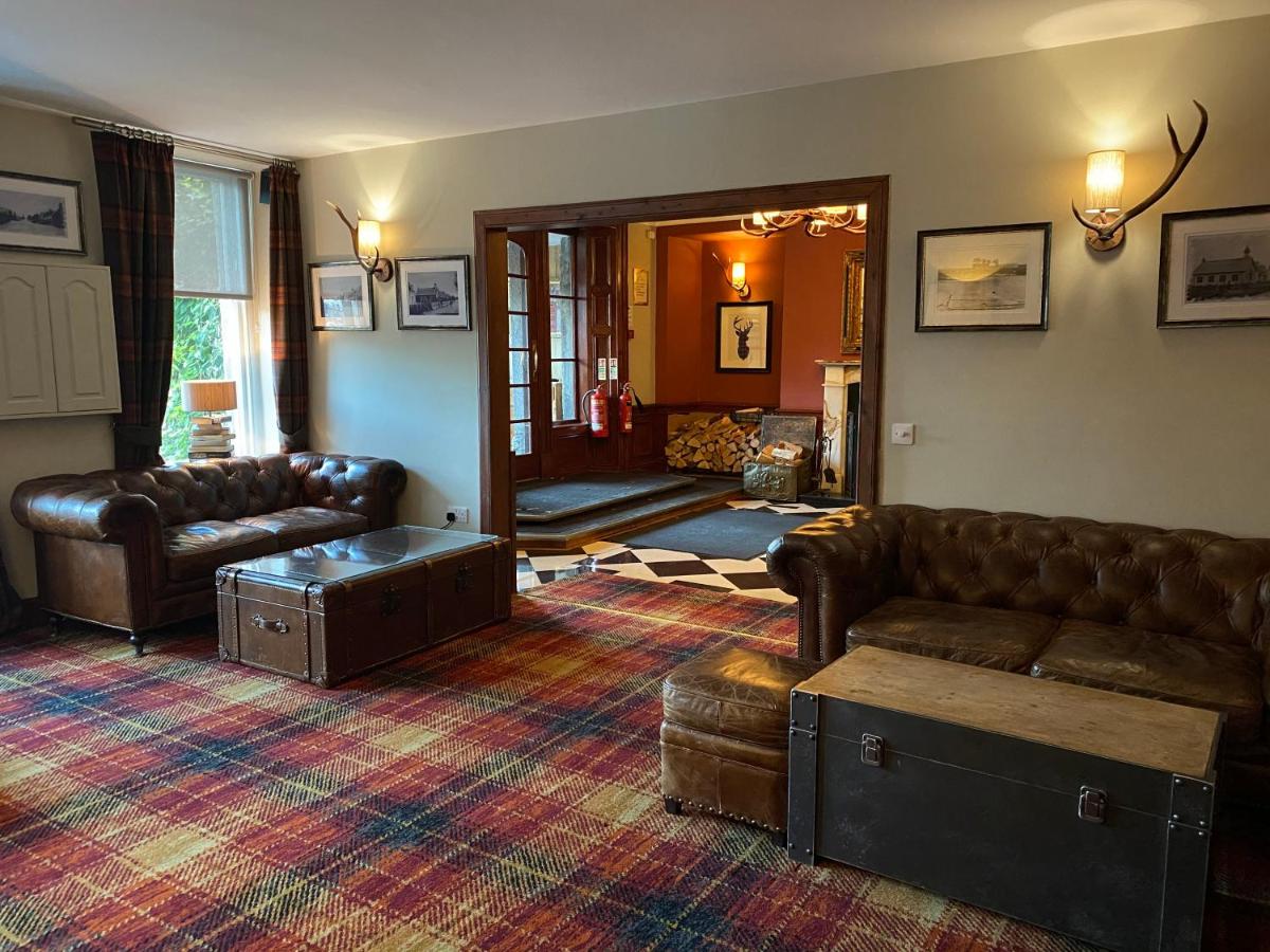 Boat Country Inn and Restaurant