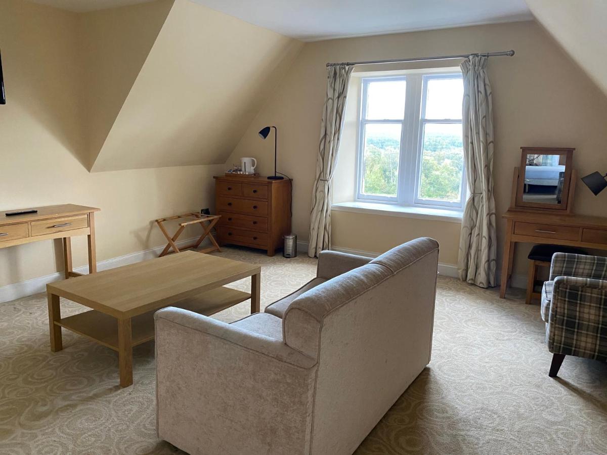 Boat Country Inn and Restaurant