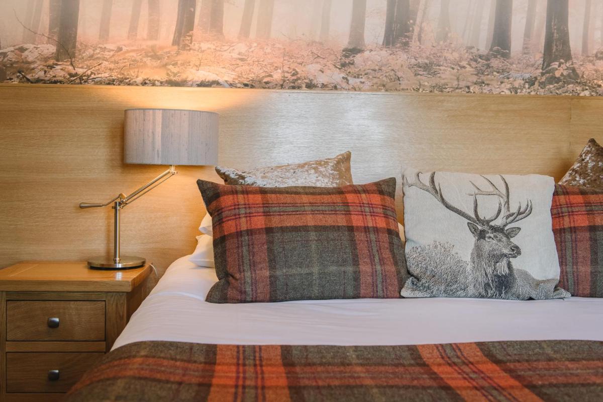 Boat Country Inn and Restaurant