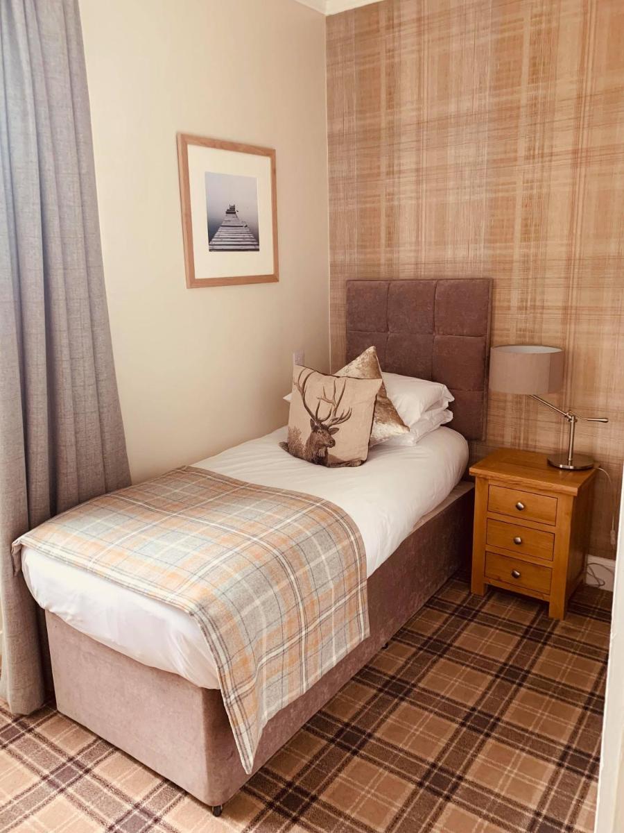 Boat Country Inn and Restaurant