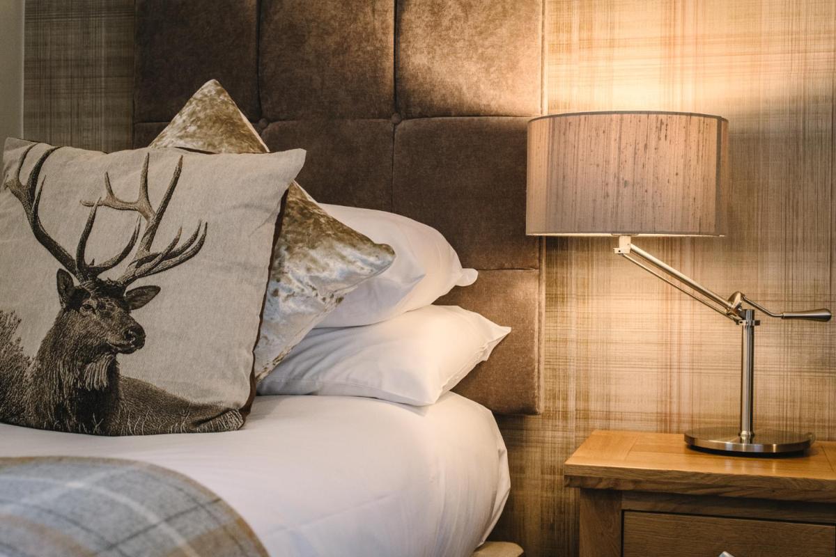 Boat Country Inn and Restaurant