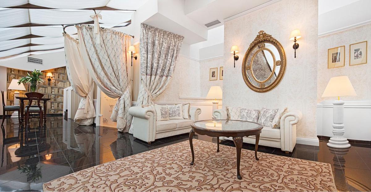 The Bonerowski Palace Boutique Hotel